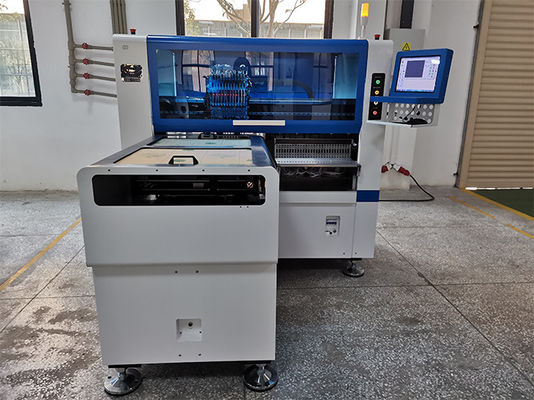 LEIDENE lichte Lens die PCB-van de verwerkingsoogst en plaats machine45000cph 12 Hoofden opzetten