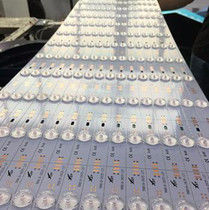 90K Cph 1800 mm lengte lijmdispensermachine voor LED-lensproductielijn