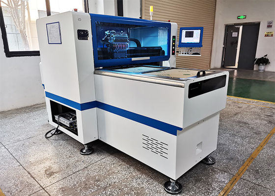 45000CPH van de multifunctionele LEIDENE lens LEIDENE de bestuurder bollenmacht het opzetten machine