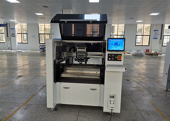 De vertoning van de correctie10pcs hoofden van het hoge precisieteken smt plukt en plaatst machine