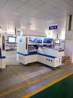 Broodje om het LEIDENE Strook Opzetten Machineoogst te rollen en Machine25w Cph 68Pcs Hoofden te plaatsen