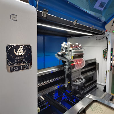 Gloeilamp/Buis/Comité/Strook LEIDENE het Maken Machine 45K CPH SMT Automatische Oogst en Plaatsmachine