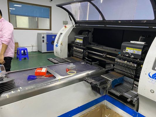 De auto kalibreert SMT Opzettend Origineel Machine Elektronisch Materiaal 150000CPH 100%